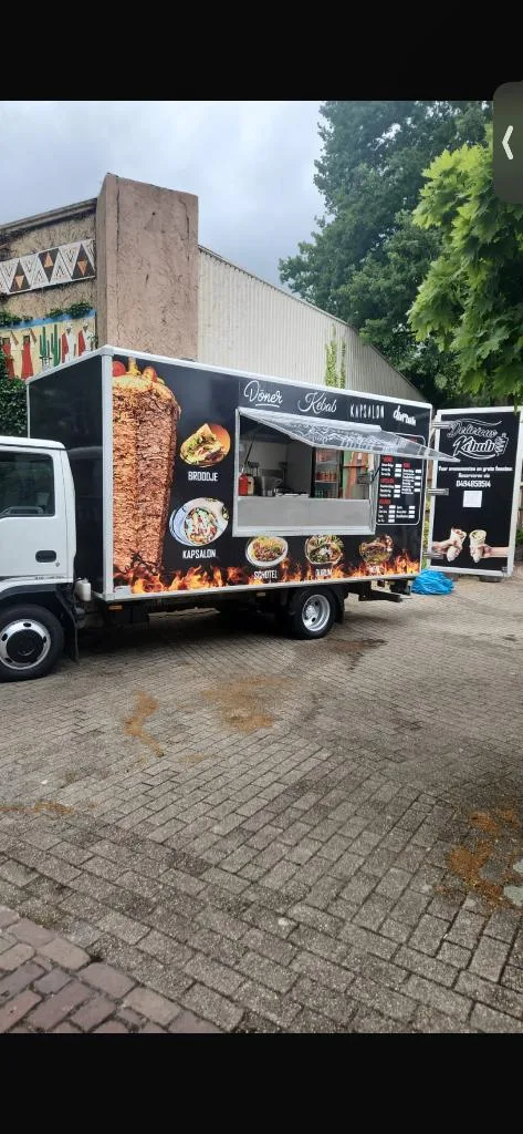 Foodtruck Döner entièrement équipé