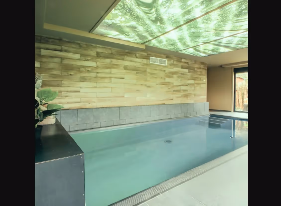 Immeuble commercial polyvalent avec espace bien-être