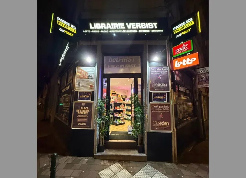 Librairie avec jeux à remettre | Saint-Josse