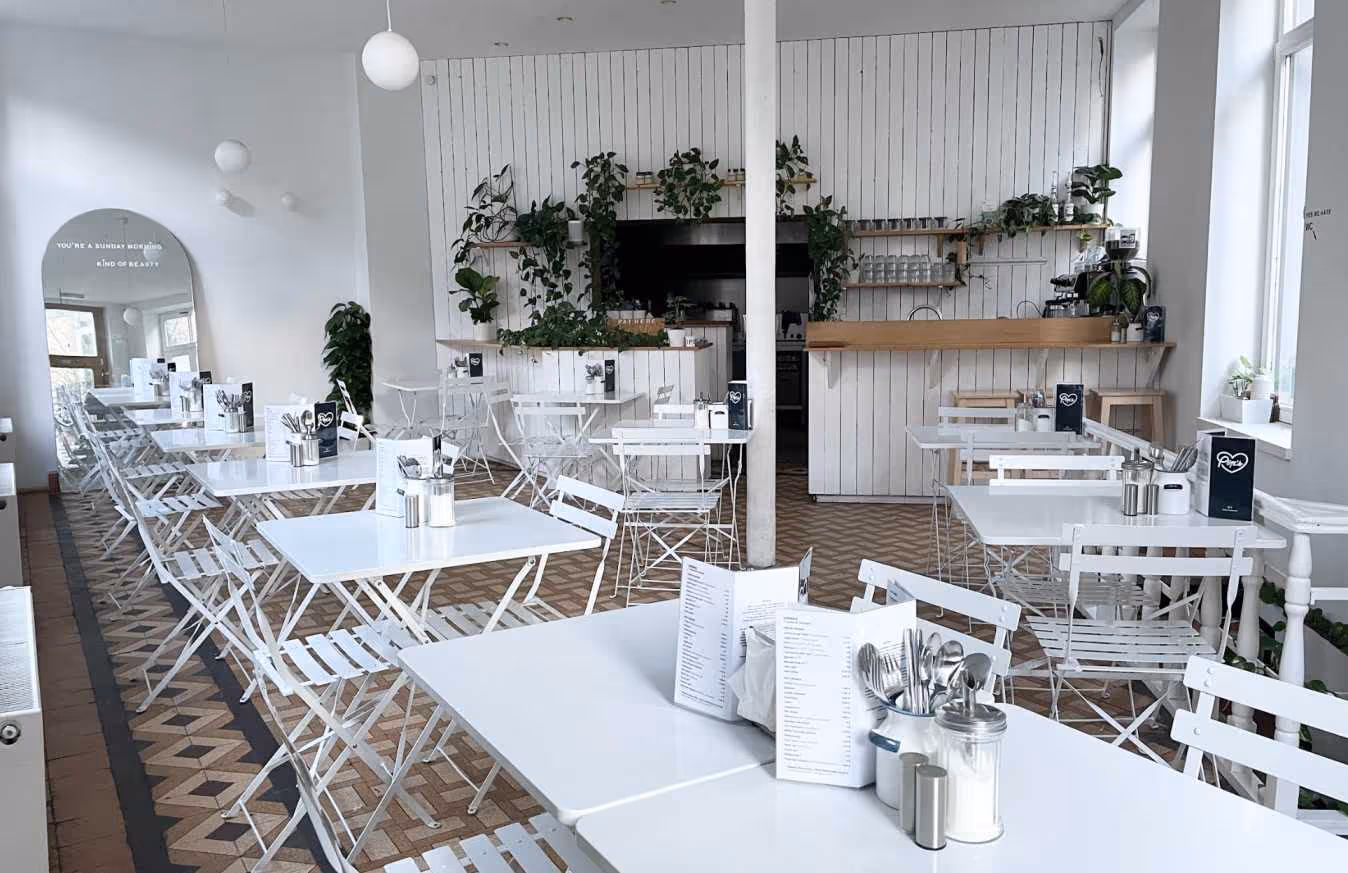 À CÉDER : Local Horeca idéalement situé à Flagey – Bruxelles
