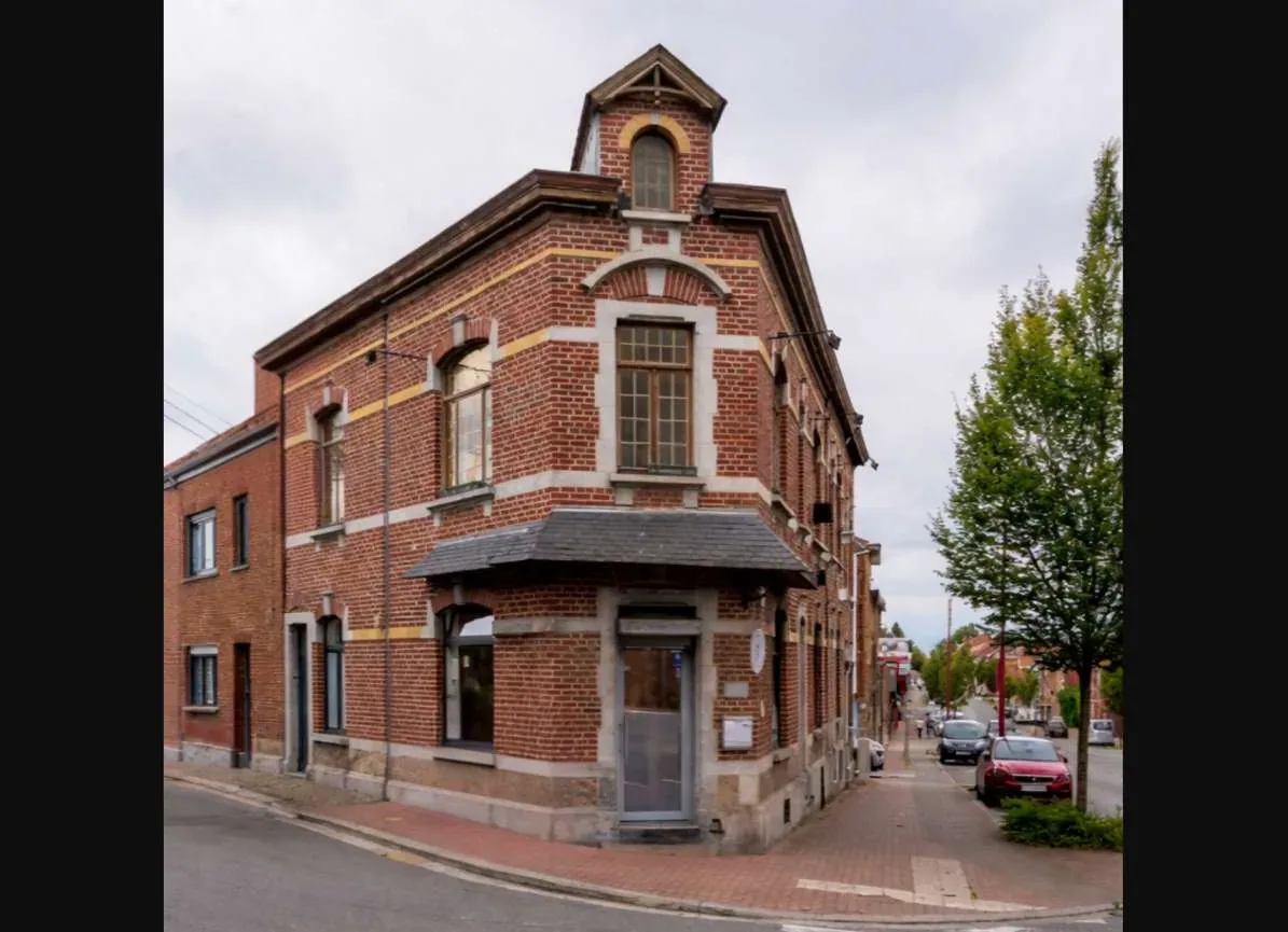 Restaurant italien en périphérie liégeoise | Immeuble compris