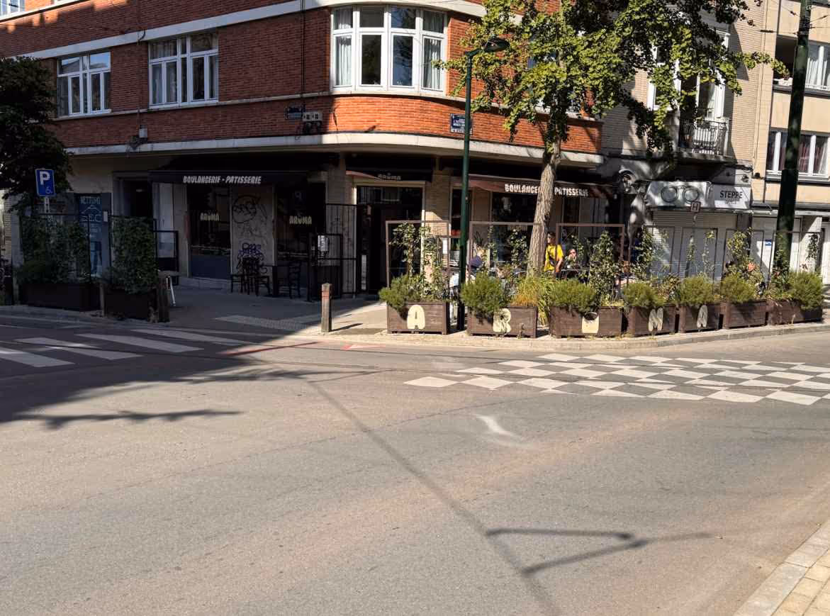 Boulangerie Pâtisserie | Terrasse 70 places | Murs + fonds