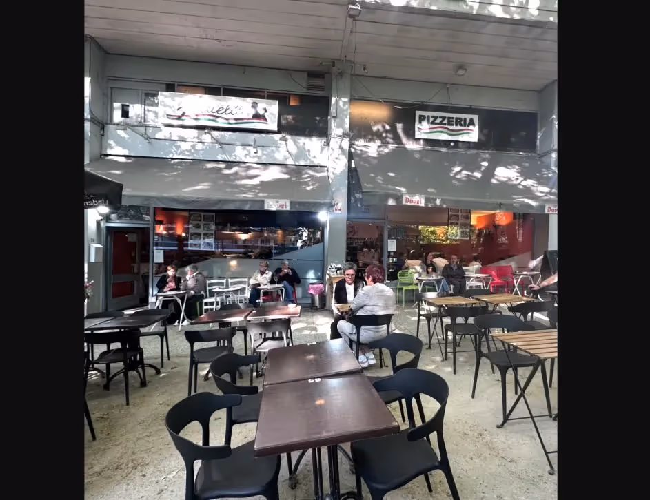 Pizzeria équipée | Terrasse 108m² | Face Forest National